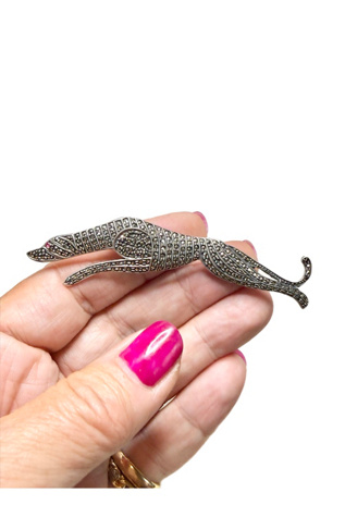 Женские броши Lux Revival Vintage Sterling Silver + Marcasite Greyhound Pin Selected, цвет: Серый — фото 2