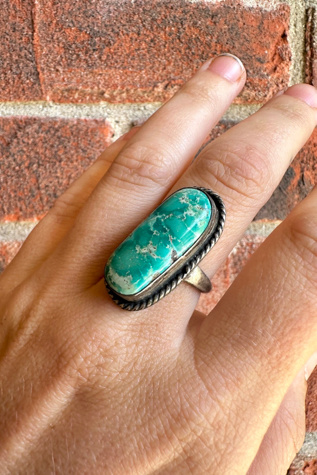 Vintage Sterling Silver and Turquoise Oval Ring Selected by Grievous Angel Vintage