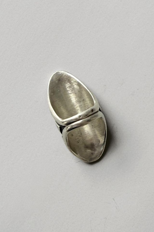 Vintage 70s Sterling Silver Feather Motif Southwest Band Ring Selected by MARMALADE #3