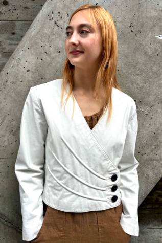 1980’s White Leather Jacket Selected by Nomad Vintage