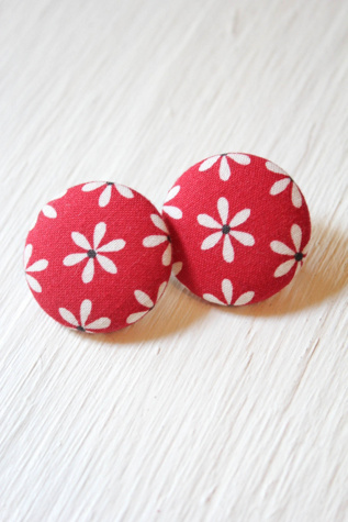 Vintage Country Daisy Red Fabric Stud Earrings Selected By Moons + Junes Vintage