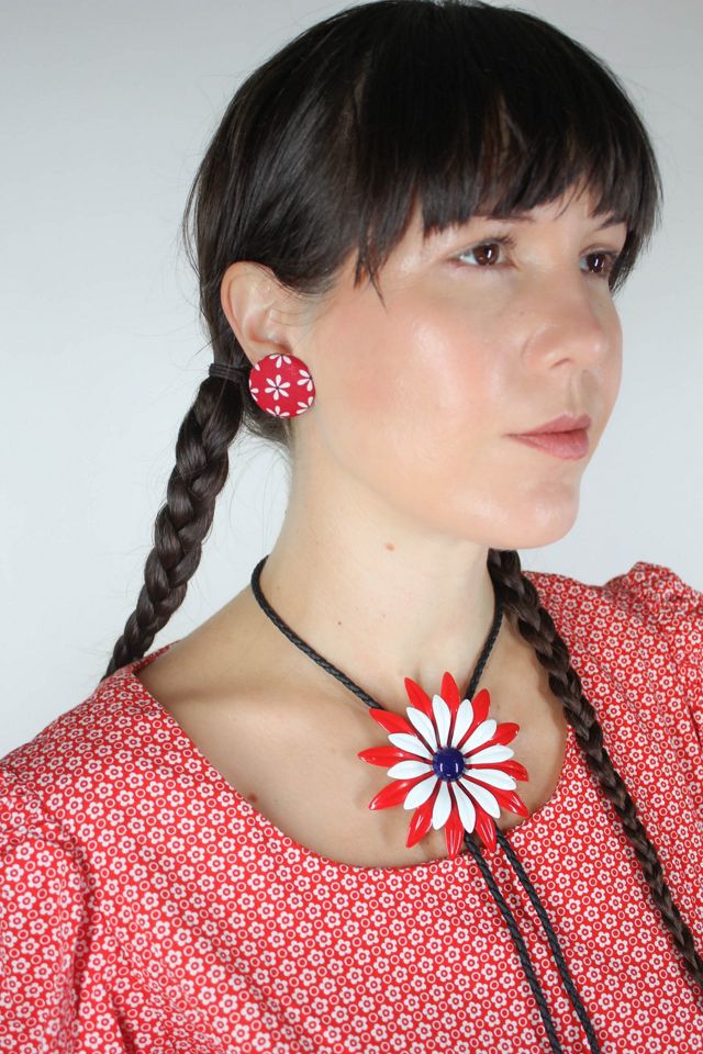 Vintage Country Daisy Red Fabric Stud Earrings Selected By Moons + Junes Vintage #3