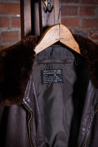 Женская куртка Black Shag Vintage USN G-1 Brown Leather Bomber Jacket Selected, цвет: Коричневый — фото 4