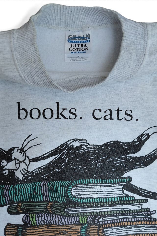 Vintage Cats and Books Sweatshirt Selected by Garbage Soup #2