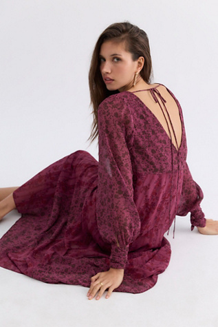 Женское платье Free People See You Again Printed Midi, цвет: Малиновый комбинированный — фото 2