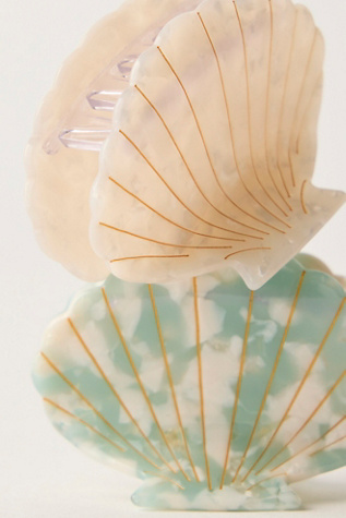 Large Scallop Claw Clip