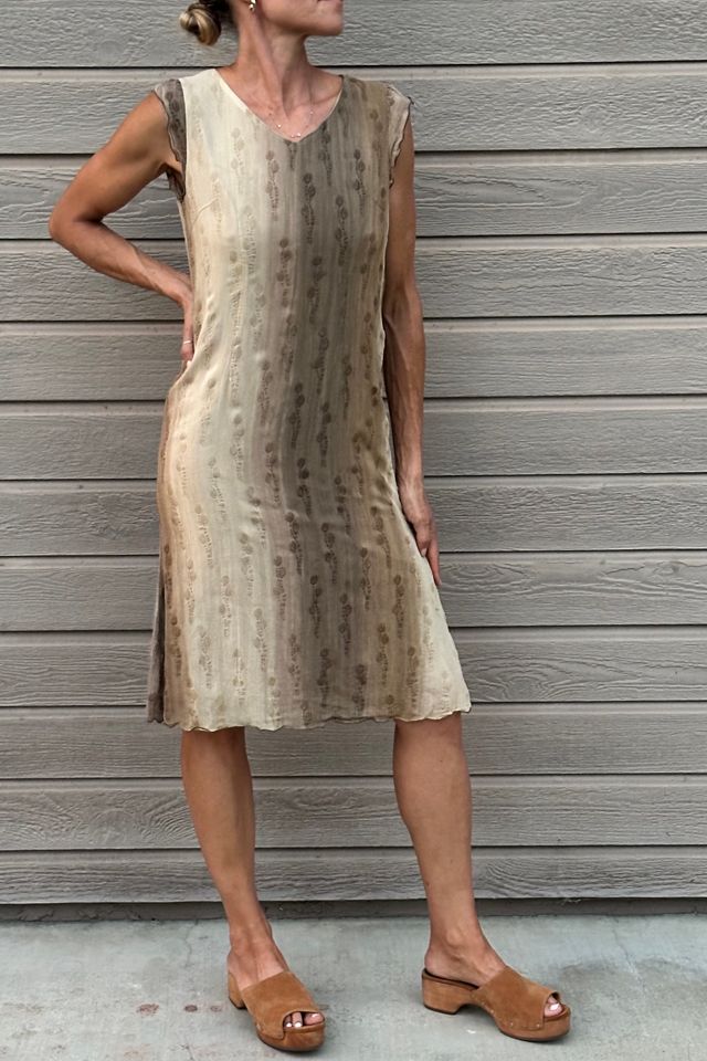 Taupe Ombre Texture Fitted Sundress Selected by Picky Jane #2