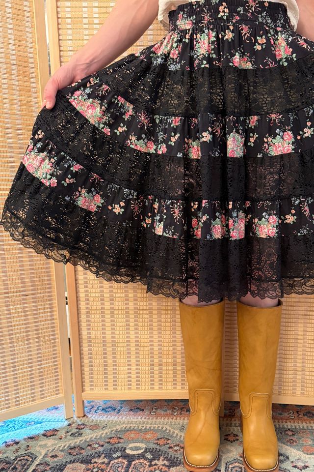 1970s Boho Black Floral Lace Tiered Midi Skirt Selected by Two Vintage Twins #2
