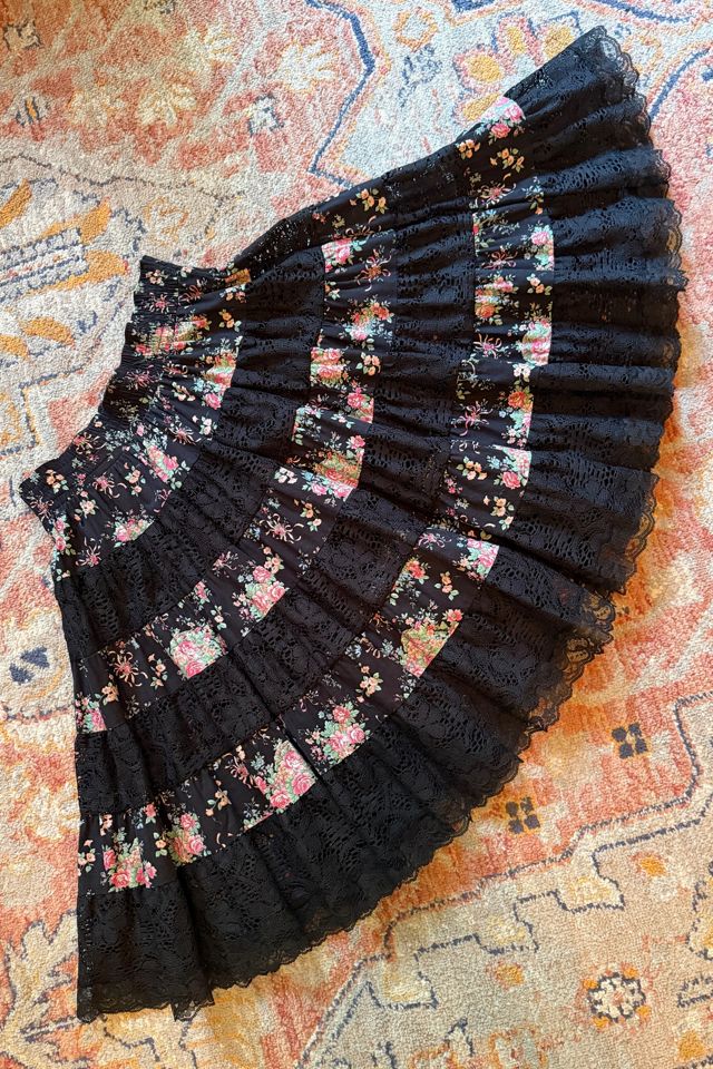 1970s Boho Black Floral Lace Tiered Midi Skirt Selected by Two Vintage Twins #3