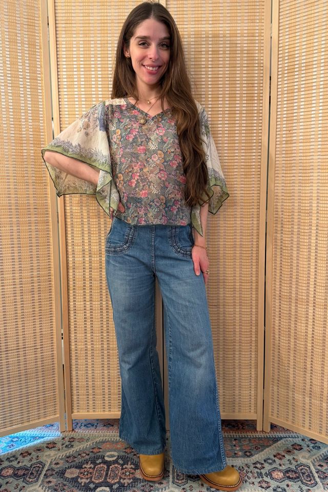 1970s Boho Flutter Sleeve Floral Blouse Selected by Two Vintage Twins #1
