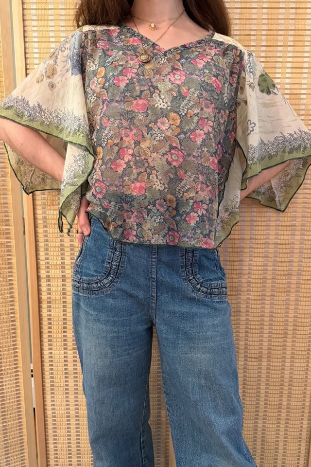 1970s Boho Flutter Sleeve Floral Blouse Selected by Two Vintage Twins #2