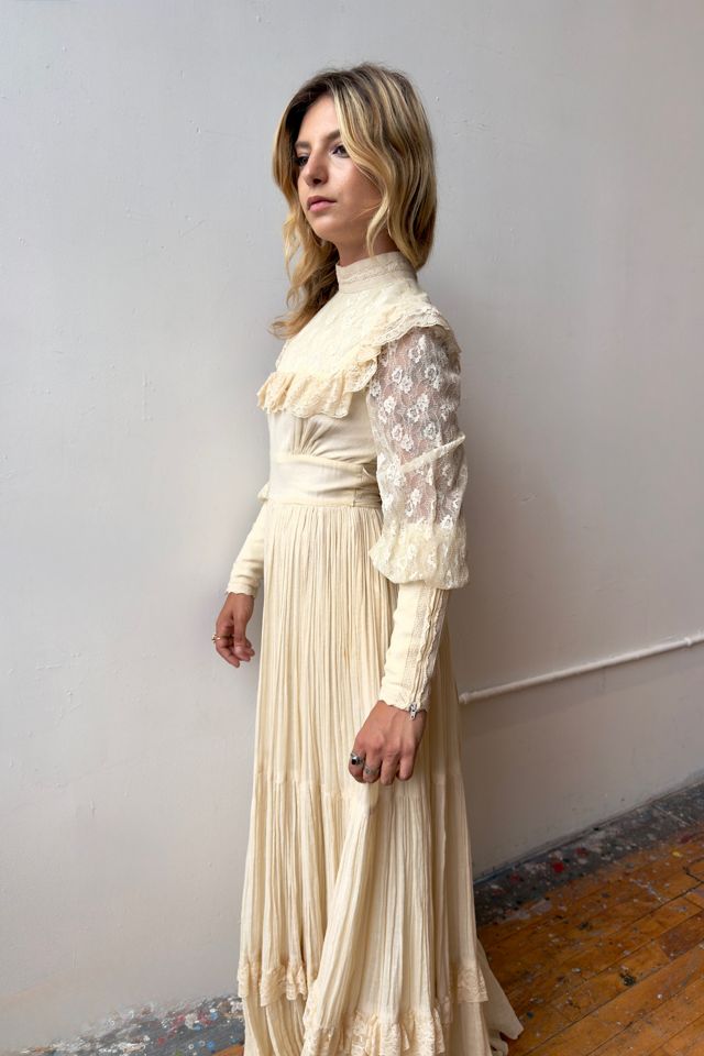 1970s Gunne Sax Full Sweep Backyard Wedding Dress Selected by Messy Jessy Vintage #3
