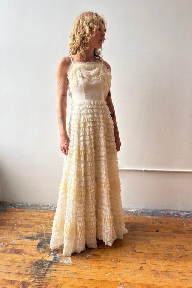 1940s Lace Ruffled Wedding Gown Selected by Messy Jessy Vintage #1