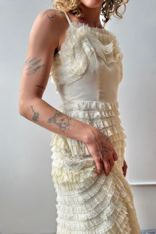 1940s Lace Ruffled Wedding Gown Selected by Messy Jessy Vintage #2