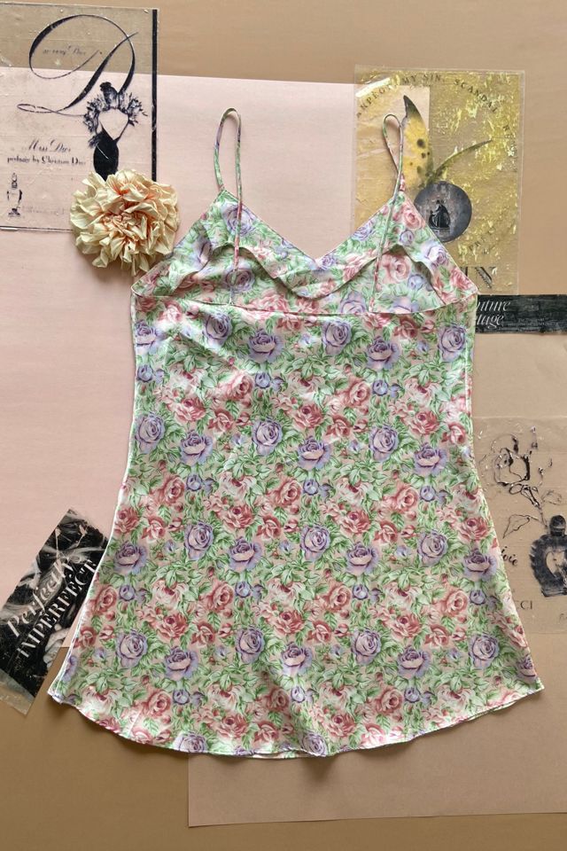 Kathryn 1990s Cabbage Floral Print Half Slip Selected by A Stylish Life #1