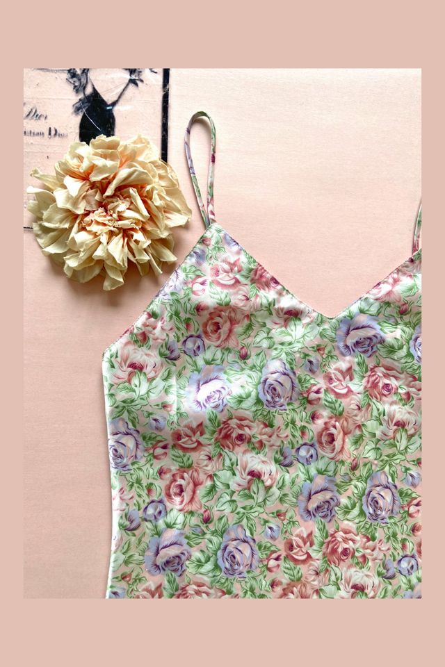 Kathryn 1990s Cabbage Floral Print Half Slip Selected by A Stylish Life #2