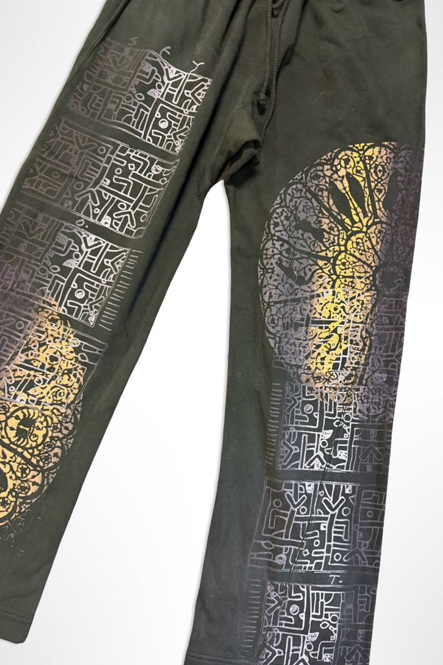 1990s People Of The Labyrinths Stained Glass Print Lounge Pants Selected By Ritual Vintage #1
