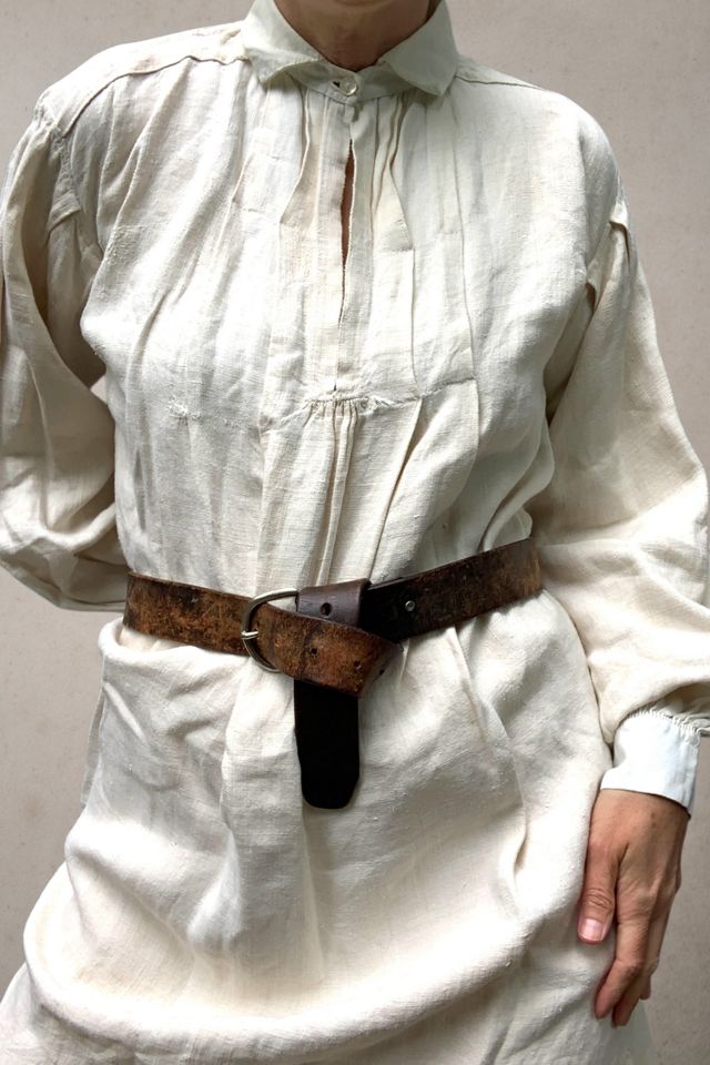 Vintage 1970s Distressed Leather Belt Selected by SharpLilTeeth #3