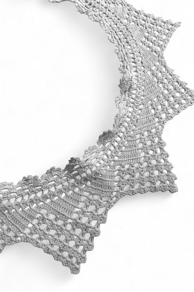 Vintage Handmade Crochet Star Collar Selected by SharpLilTeeth #1