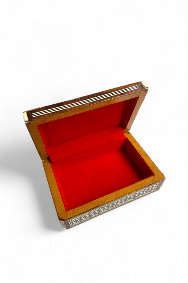 Vintage Mother of Pearl Jewelry Trinket Box Selected by SharpLilTeeth #1