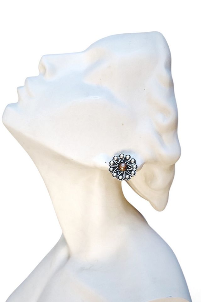Taxco Sterling Silver Clip-on Earrings Selected by Garbage Soup #1