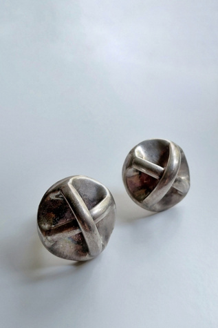 Taxco Modernist Dome Earrings Selected by Garbage Soup