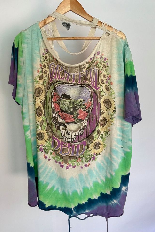 Thrashed Grateful Dead T-Shirt Selected by Wax Plant #2