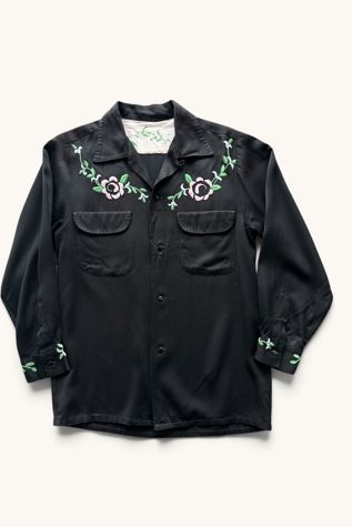 Vintage 1950s Floral Pattern Embroidered Rayon Shirt Selected By Vintage Warrior