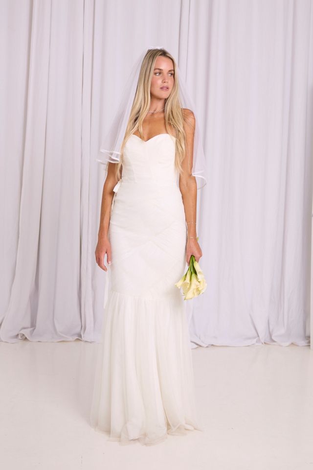 Monique Lhuillier 2000s Wedding Gown Selected by Kikos Kloset #2