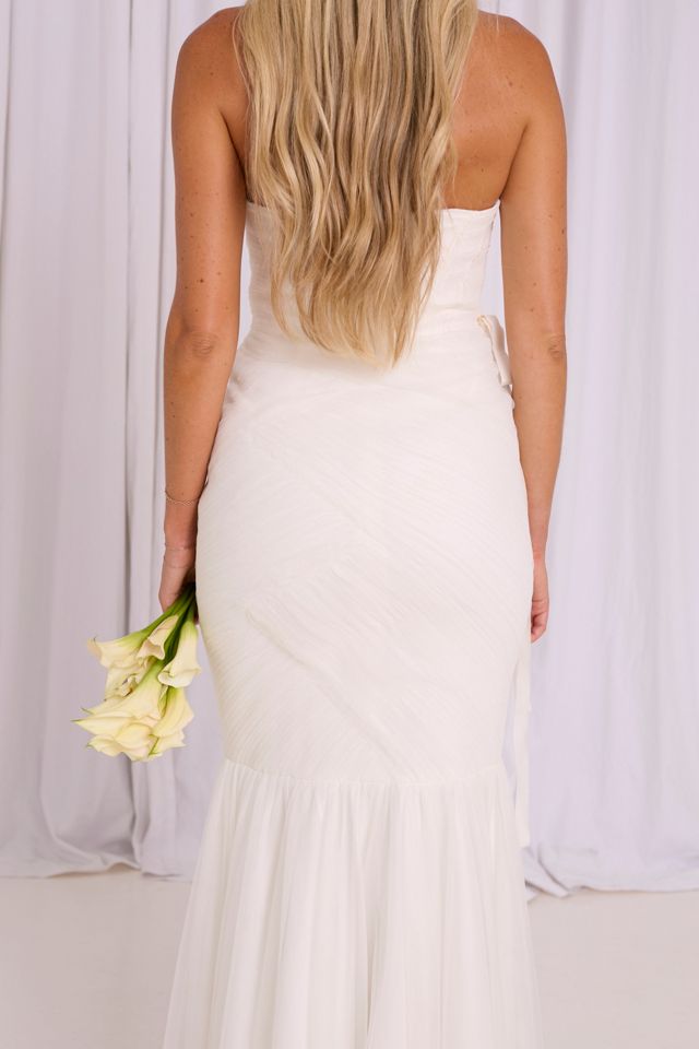 Monique Lhuillier 2000s Wedding Gown Selected by Kikos Kloset #3