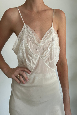 1940's Cream Silk Spaghetti Strap Slip Selected By Eveliina Vintage