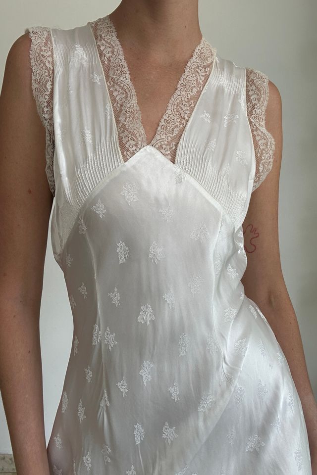 1940's Bridal White Embossed Silk Slip Dress Selected By Eveliina Vintage #2