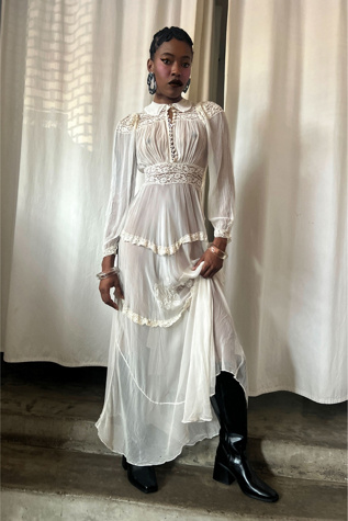 1930s Lace Inset Dress Selected By orange juice only.