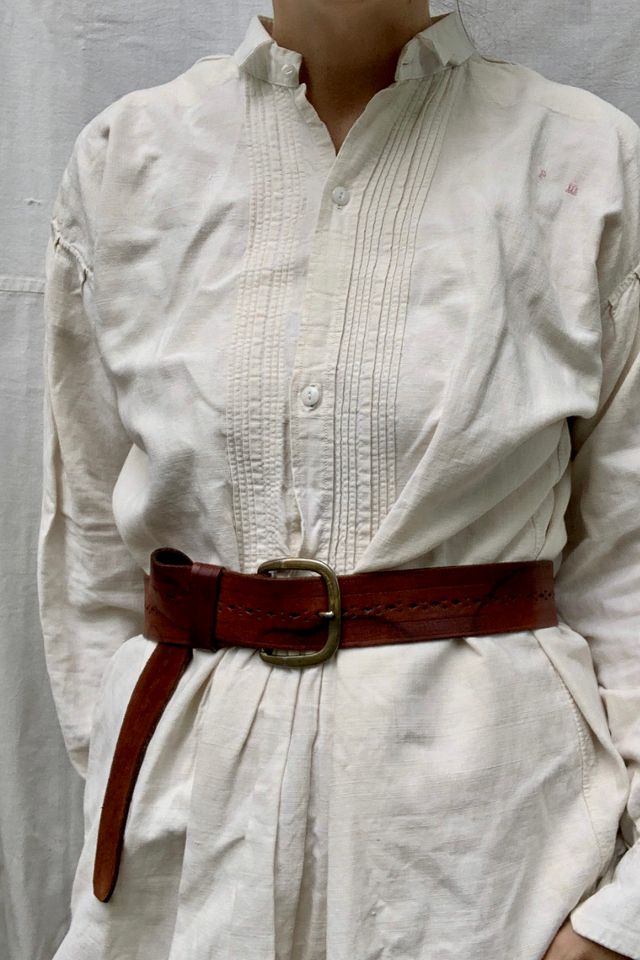Vintage 1970s Distressed Leather Belt Selected by SharpLilTeeth #3