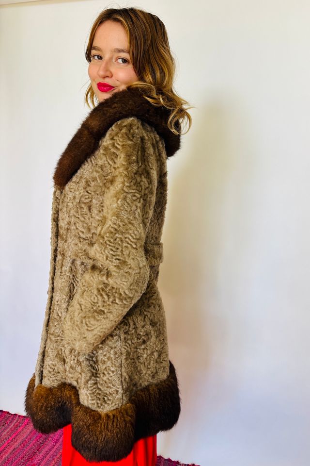 Vintage Mom Sunday Church Coat Selected by Atlantic Vintage #1