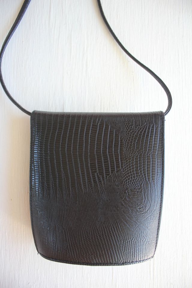 Vintage Black Faux Lizard Leather Crossbody Shoulder Bag Selected By Moons + Junes Vintage #2