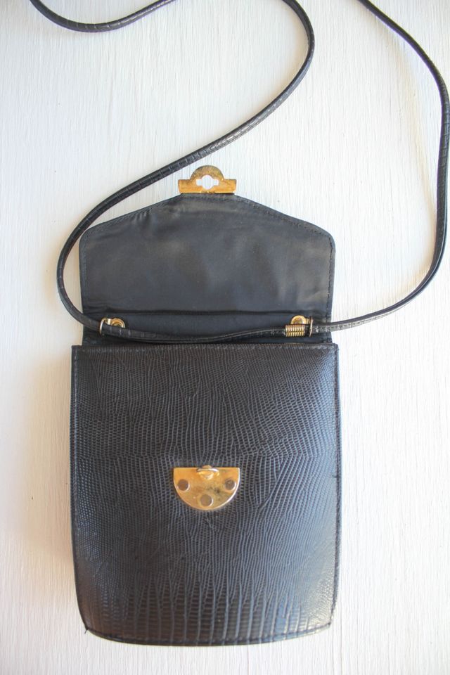 Vintage Black Faux Lizard Leather Crossbody Shoulder Bag Selected By Moons + Junes Vintage #3