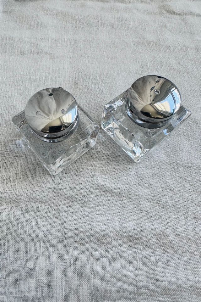 Modern Glass Cube Salt and Pepper Shakers Selected by KA.TL.AK #3