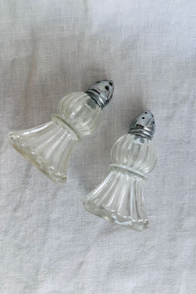 Vintage 1950’s Irice NY Glass Tassel Salt and Pepper Shakers Selected by KA.TL.AK #3