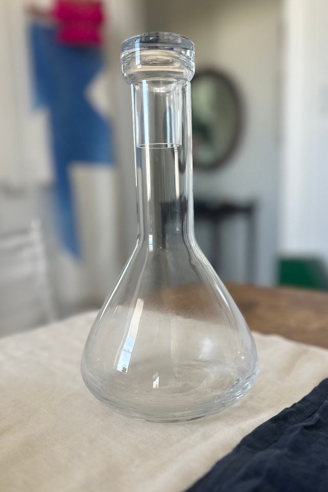 Modern Glass Beaker Shaped Decanter with Stopper Selected by KA.TL.AK #1
