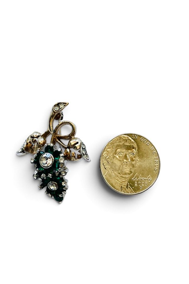 Vintage 1970's Holly Leaf Pin Selected by FernMercantile #1