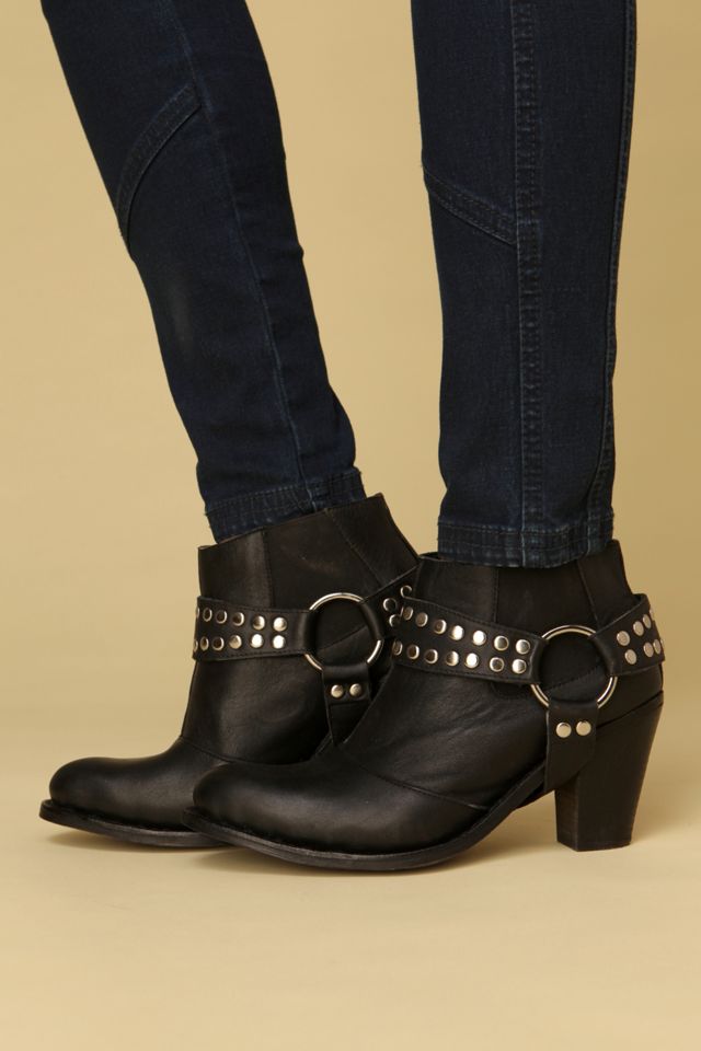 Removable Harness Nation Boot #1