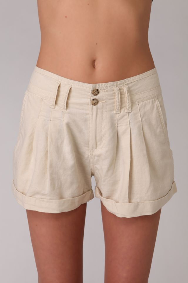 Pleated Linen Short #1