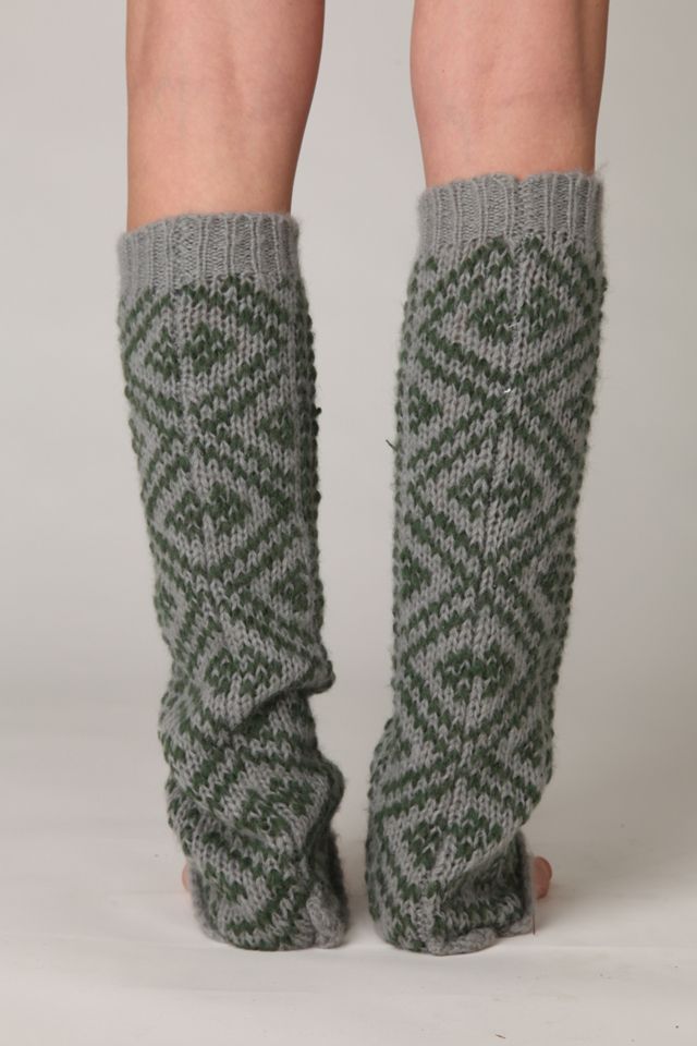 Peruvian Pattern Legwarmer #3
