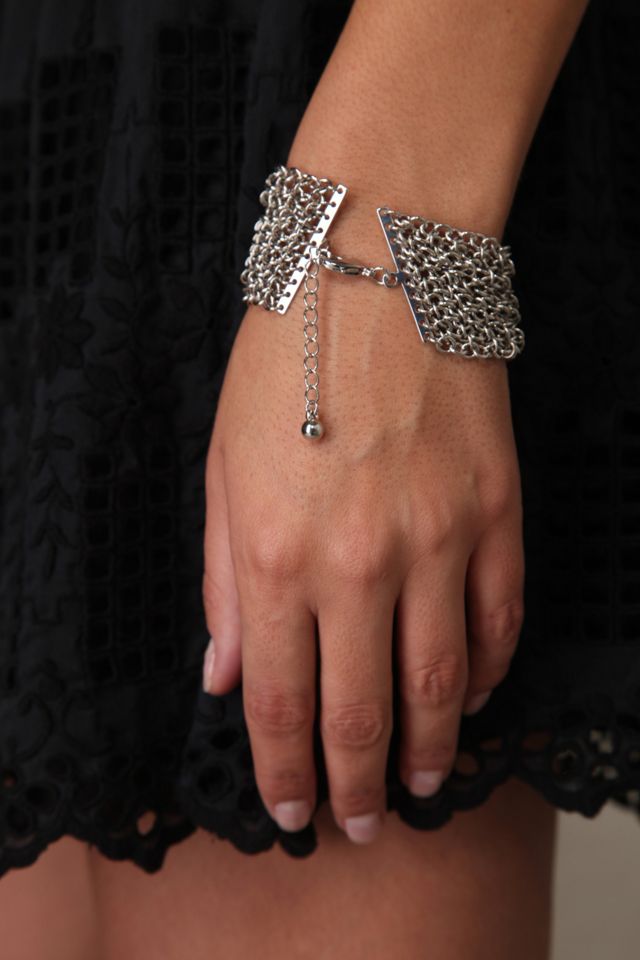 Queen's Crest Bracelet #1
