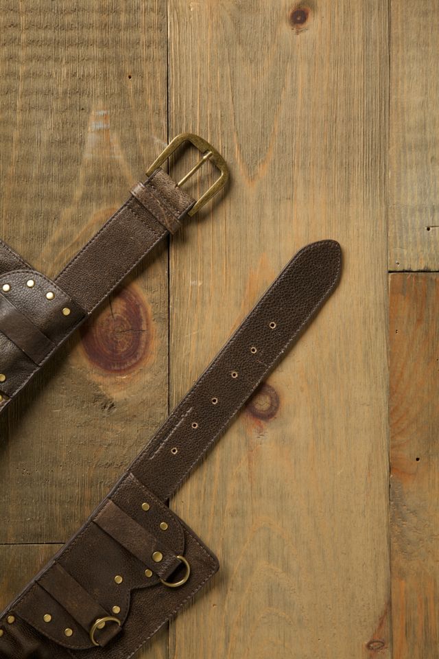 Nailhead Pocket Hip Belt #1