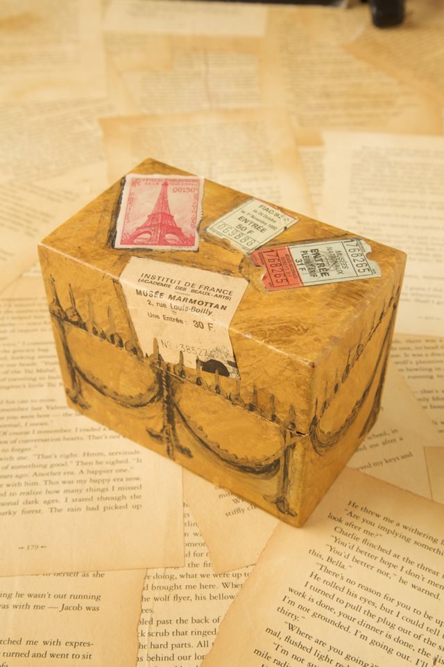 Vintage Paper Jewelry Box
