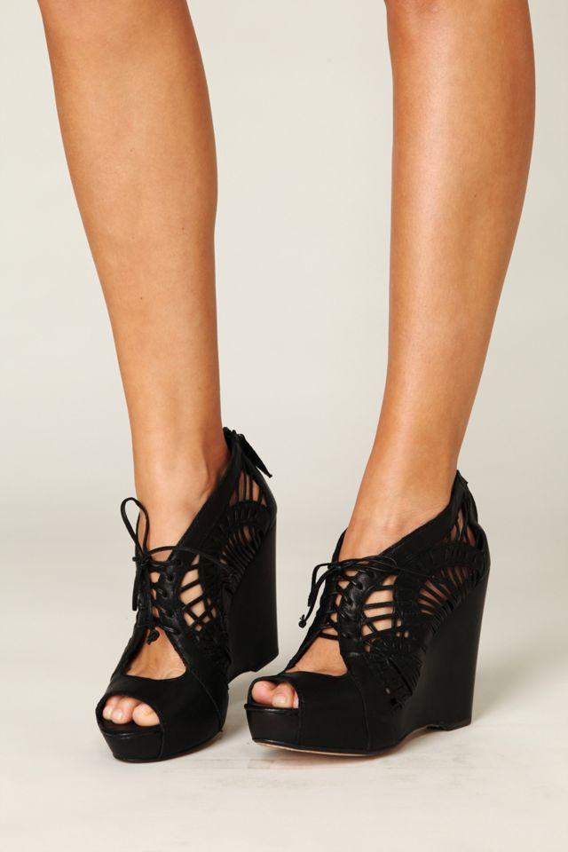 Kellan Wedge #4