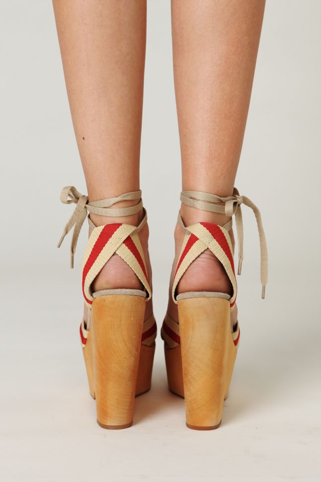 Savanna Platform #2