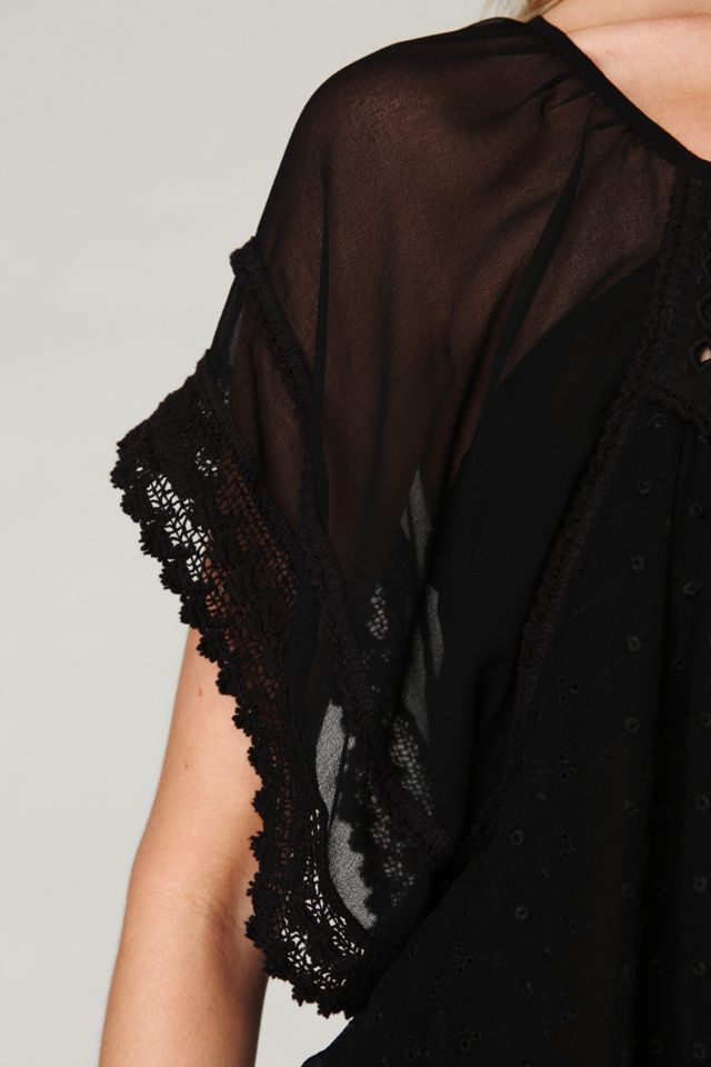 Trimmed Edges Eyelet Top #2